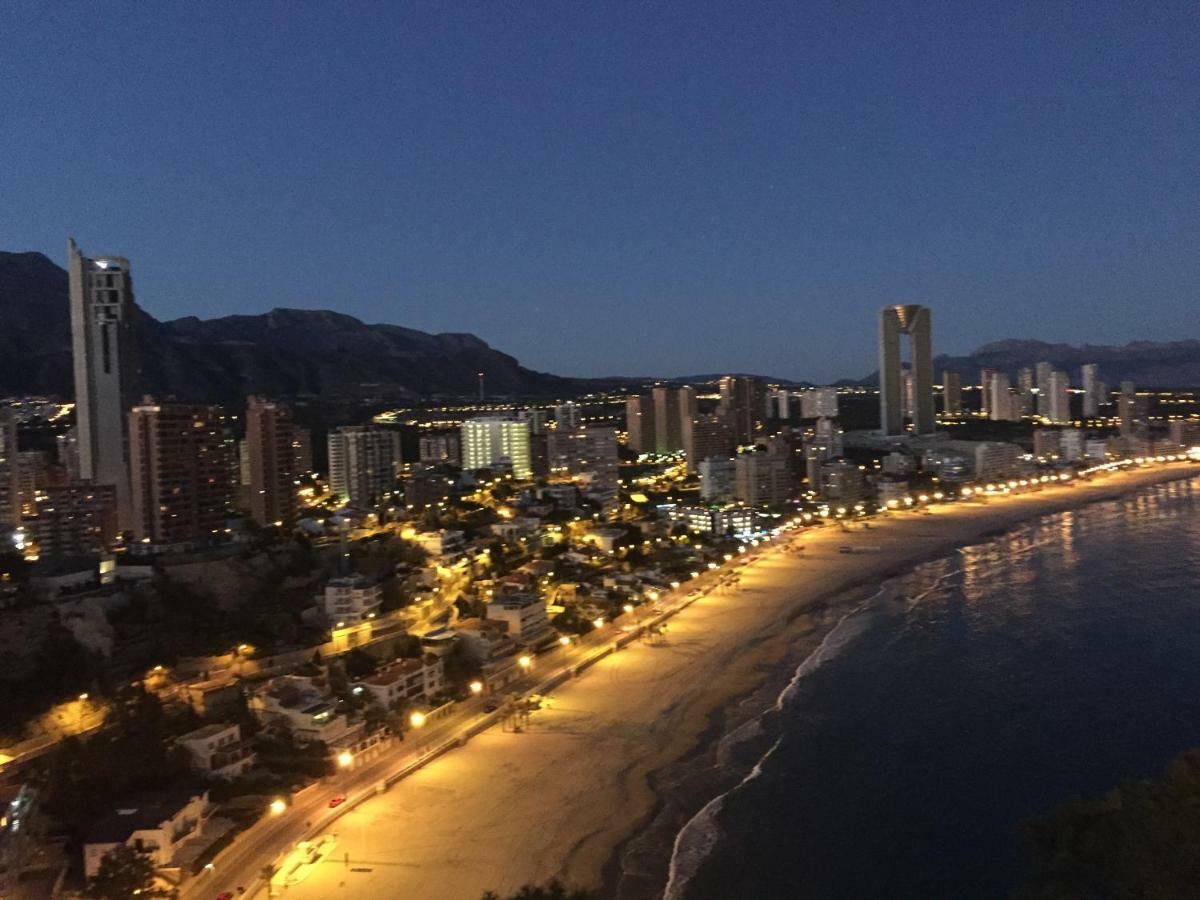 2 Dorm.A/A.Vista Mar.Wifi.Gym.Sauna.Terraza.Parking. 坎佩略 外观 照片